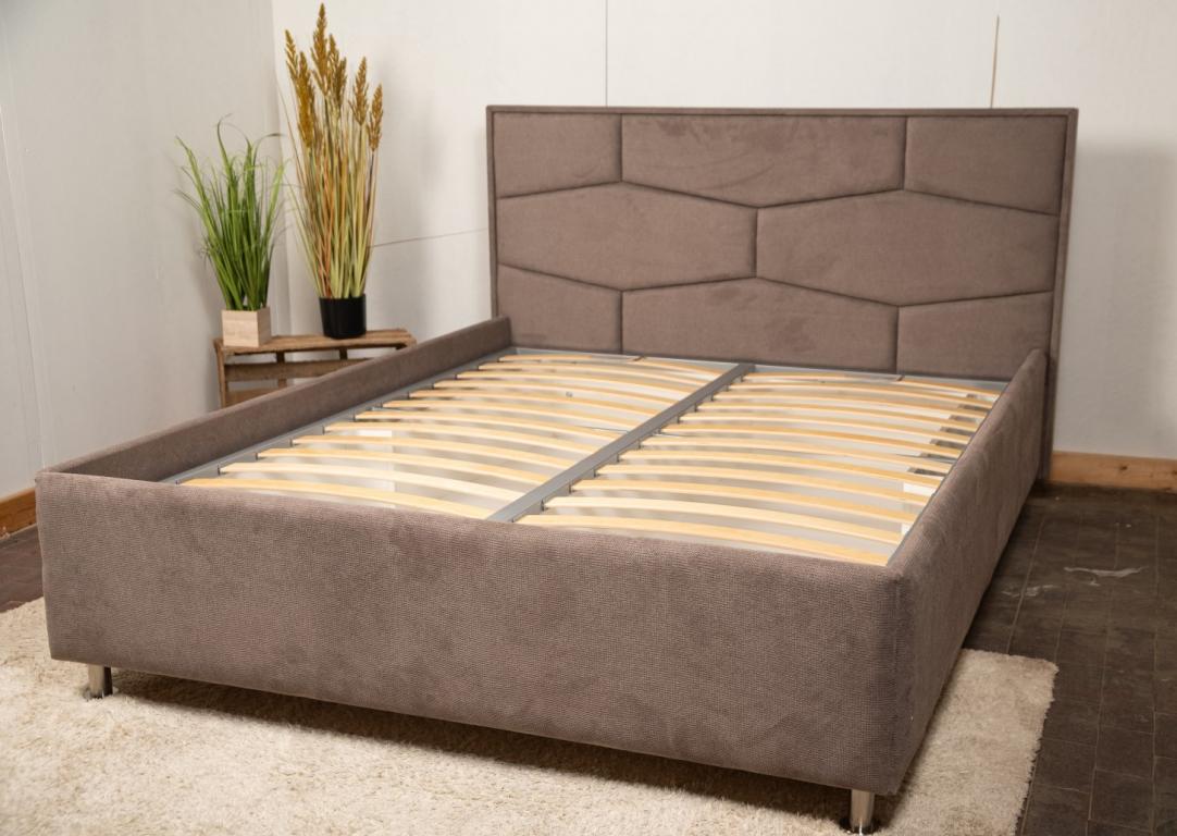 KS - boxspring ágy (S) (BNY)